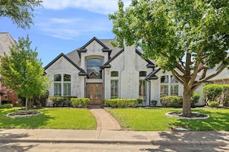 4736 Holly Tree Dr, Dallas, TX 75287