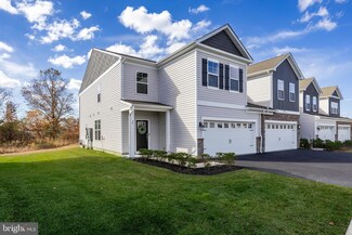 54 Roberta Way, Medford, NJ 08055