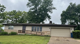 12 Bridgeview Dr, Kimberling City, MO 65686
