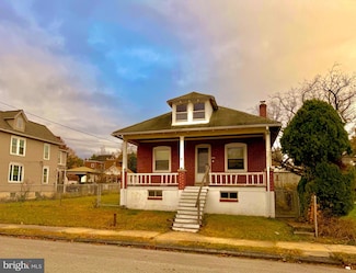 662 Spruce St, Pottstown, PA 19464