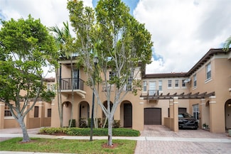 8653 Blaze Ct, Davie, FL 33328