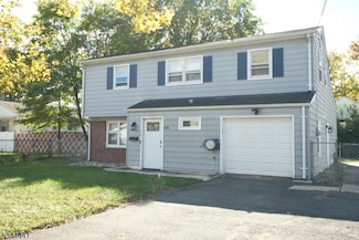 678 W Milton Ave, Rahway, NJ 07065
