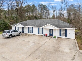 48351 Woodhaven Rd, Tickfaw, LA 70466