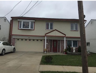 61 Morton Ave, Freeport, NY 11520