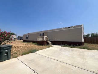 5002 Cocoa Ln, Laredo, TX 78046