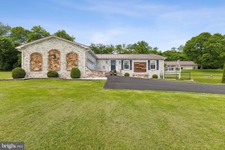 373 Greenfield Dr, Winchester, VA 22603