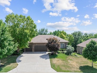 12252 S Solomon Rd, Olathe, KS 66061