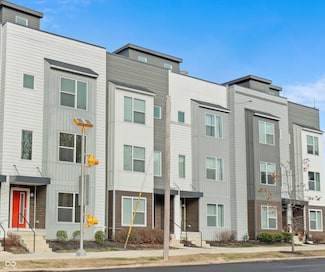 1718 E 10th St, Indianapolis, IN 46201