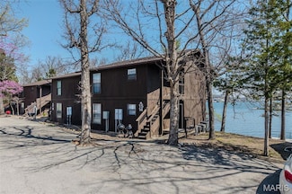 256 Lone Oak Point Unit 15, Sunrise Beach, MO 65079