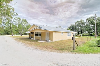 6620 Golden Rd, North Fort Myers, FL 33917