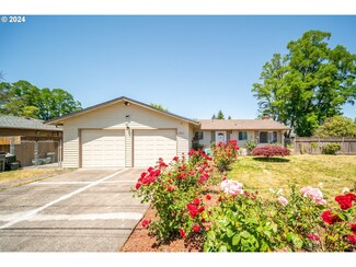 12216 NE 76th St, Vancouver, WA 98682