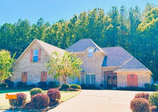 446 Edgewood Crossing, Brandon, MS 39042