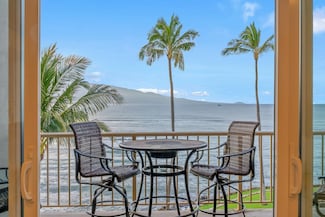 70 Hauoli St Unit 416, Wailuku, HI 96793