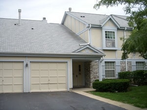 3 Trails Dr Unit W1, Schaumburg, IL 60194