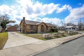 2106 Steves Ave, San Antonio, TX 78210