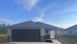 25 Kyndall Lauren Ln, Cabot, AR 72023