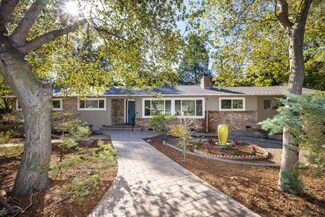 891 Moana Ct, Palo Alto, CA 94306