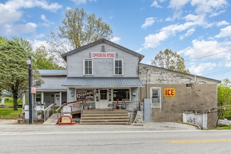 7595 Willow Lenoxburg Rd, Foster, KY 41043