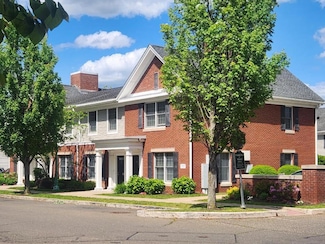 49 Fairgate Dr, Stamford, CT 06902