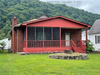 6643 Kanawha Ave SE, Charleston, WV 25304