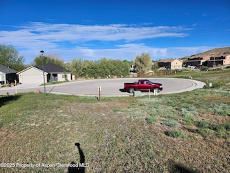 332 Roan Ct, Silt, CO 81652