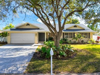 14853 SW 152nd Place, Miami, FL 33196