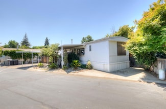 9360 N Blackstone Ave Unit 236, Fresno, CA 93720