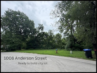 1008 Anderson St, Warrensburg, MO 64093
