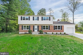 3 Amherst Dr, Newark, DE 19711