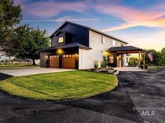 8365 Rustin Rd, Middleton, ID 83644
