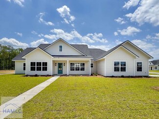 78 Cottage Loop, Midway, GA 31320