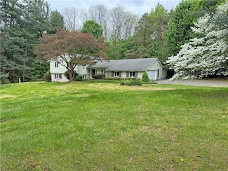 41 Washington Rd, Pittsford, NY 14534