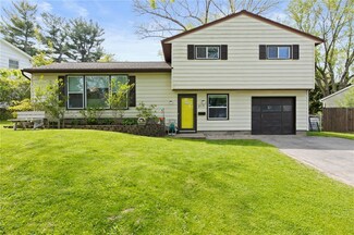 215 Wendover Rd, Rochester, NY 14610