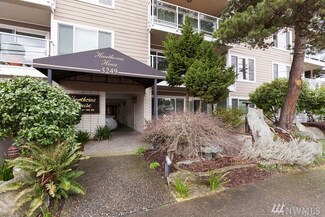 5249 40th Ave NE Unit 404, Seattle, WA 98105