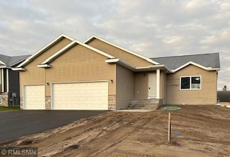 18512 Salem St NW, Elk River, MN 55330