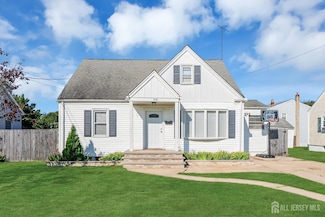 210 Whalen St, Manville, NJ 08835