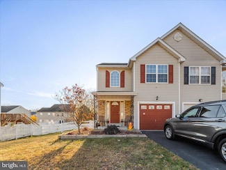 655 Daisy Ln, Pennsburg, PA 18073