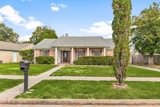 6606 Dusty Dawn Dr, Houston, TX 77086