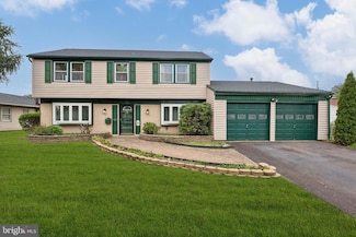 73 Tallwood Ln, Willingboro, NJ 08046