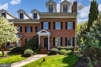 8 Park St, Bordentown, NJ 08505