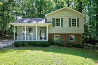 7804 Hemlock Ct, Raleigh, NC 27615
