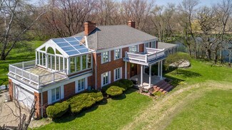 1017 Fisk Rd, Compton, IL 61318