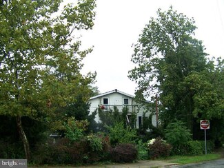 500 W Pothouse Rd, Phoenixville, PA 19460