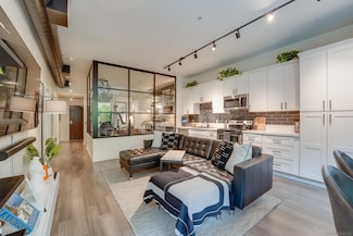 889 Date St Unit 243, San Diego, CA 92101