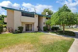 44418 15th St E Unit 3, Lancaster, CA 93535