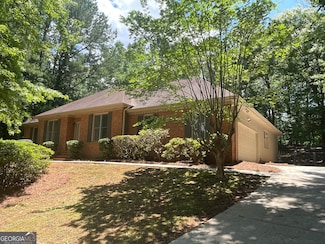 56 Ridgewood Ct, McDonough, GA 30252