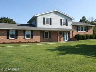 3546 Sams Creek Rd, New Windsor, MD 21776