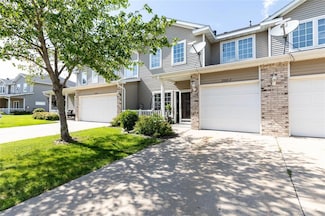2104 NW Ashton Ln Unit 2, Ankeny, IA 50023