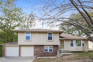 306 N Speck Ave, Independence, MO 64056