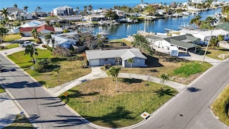 806 Arlington Rd, Palmetto, FL 34221